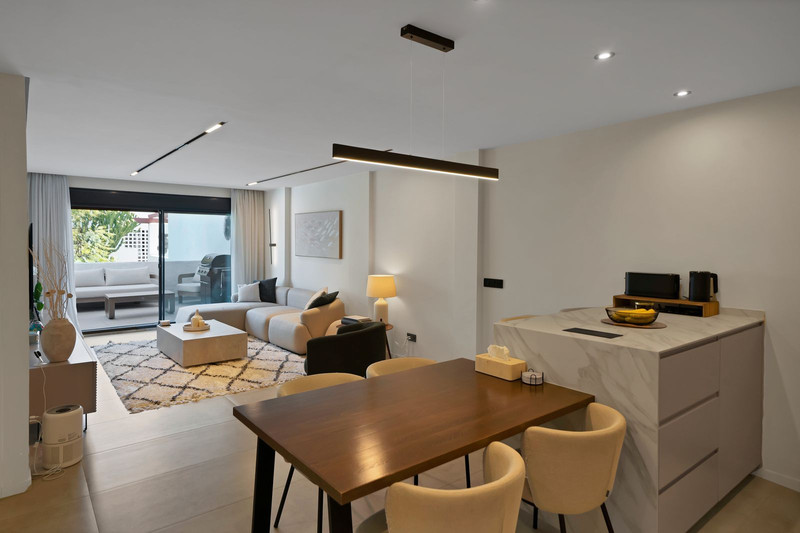 FOR SALE 🏡 Elegant Ground Floor Apartment – La Maestranza, Nueva Andalucía, Marbella