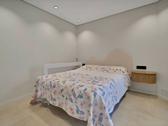 FOR SALE 🏡 Elegant Ground Floor Apartment – La Maestranza, Nueva Andalucía, Marbella