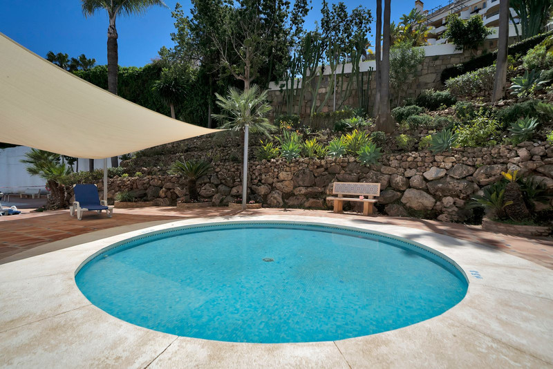 FOR SALE 🏡 Elegant Ground Floor Apartment – La Maestranza, Nueva Andalucía, Marbella