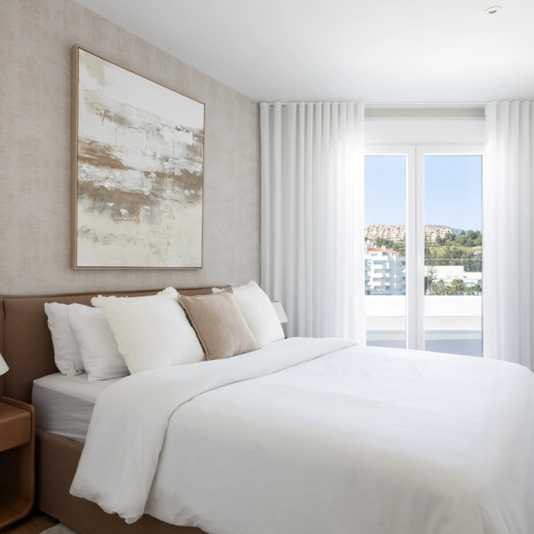 FOR SALE 🏡 Top Floor Penthouse with 128 M2 Wraparound Terrace – La Campana, Nueva Andalucía