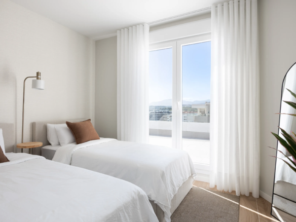 FOR SALE 🏡 Top Floor Penthouse with 128 M2 Wraparound Terrace – La Campana, Nueva Andalucía