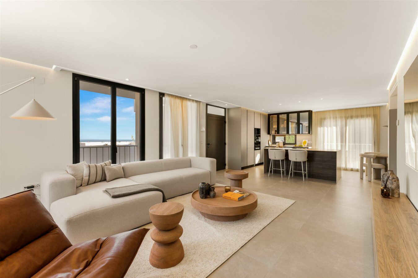 FOR SALE 🏡 Two Combinable Apartments with La Concha Views – Nueva Andalucía, Marbella