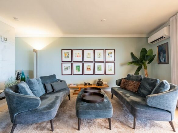 FOR SALE 🏡 Renovated Penthouse with Sea Views on the Boulevard – San Pedro de Alcántara