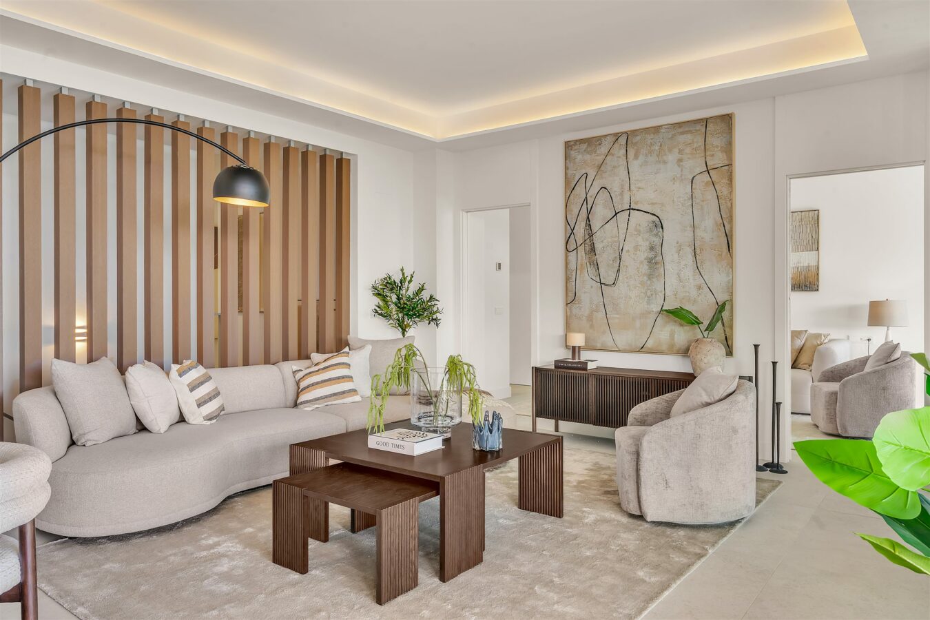 FOR SALE 🏡 Villa-Style Ground Floor Apartment – Santa Clara Golf, Marbella East, Marbella