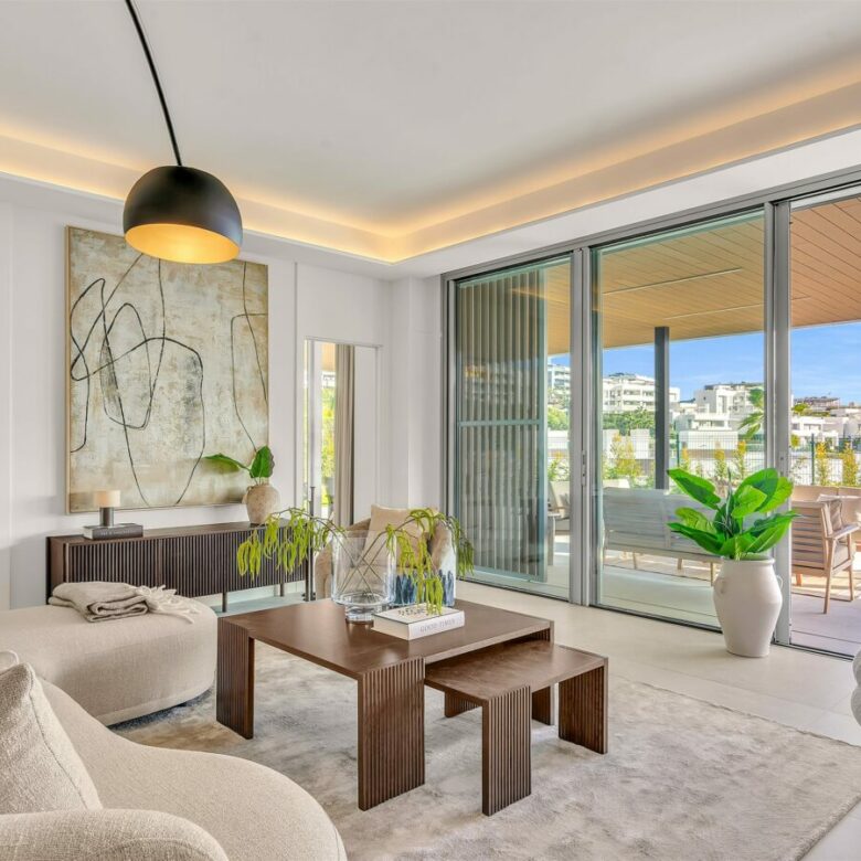 FOR SALE 🏡 Villa-Style Ground Floor Apartment – Santa Clara Golf, Marbella East, Marbella