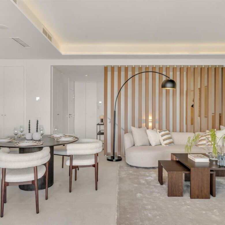 FOR SALE 🏡 Villa-Style Ground Floor Apartment – Santa Clara Golf, Marbella East, Marbella