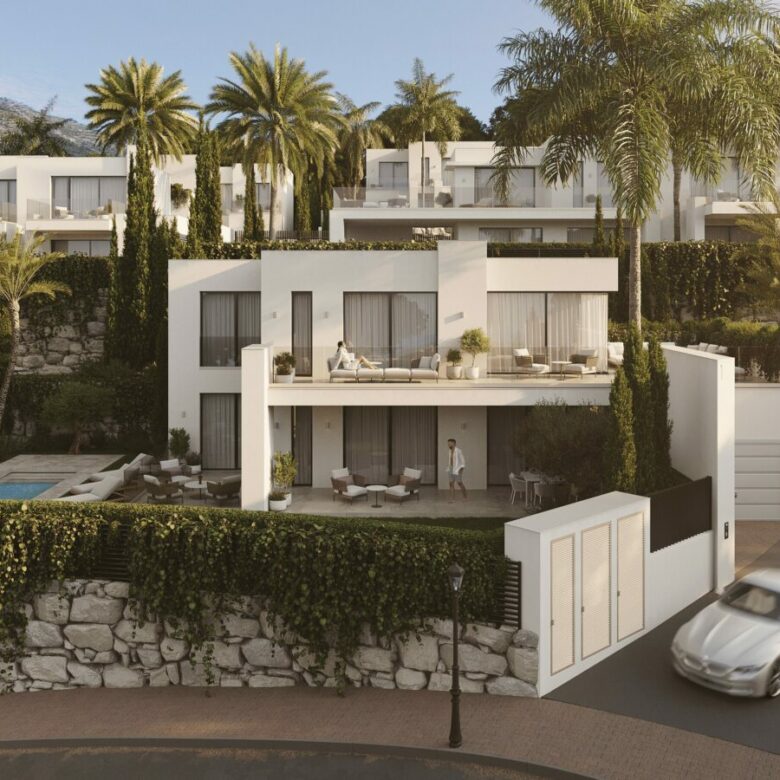 FOR SALE 🏡 Contemporary Four-Bedroom Villas with Private Pools and Panoramic Views – Mijas