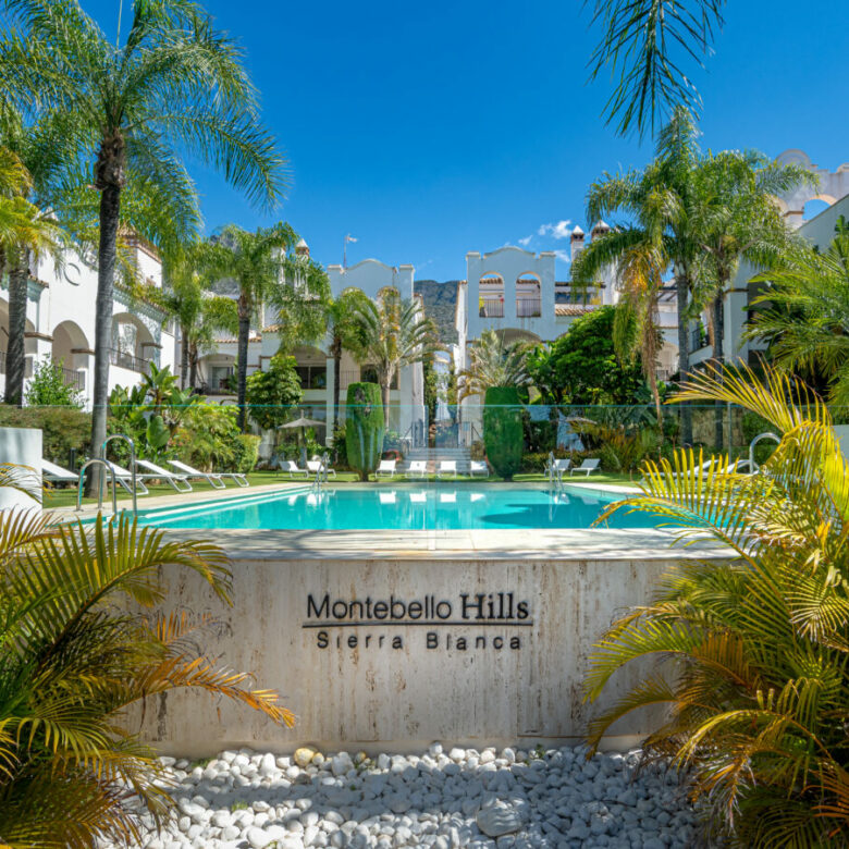 FOR SALE 🏡 Renovated Ground-Floor Apartment with Direct Pool Access – Sierra Blanca, Golden Mile, Marbella