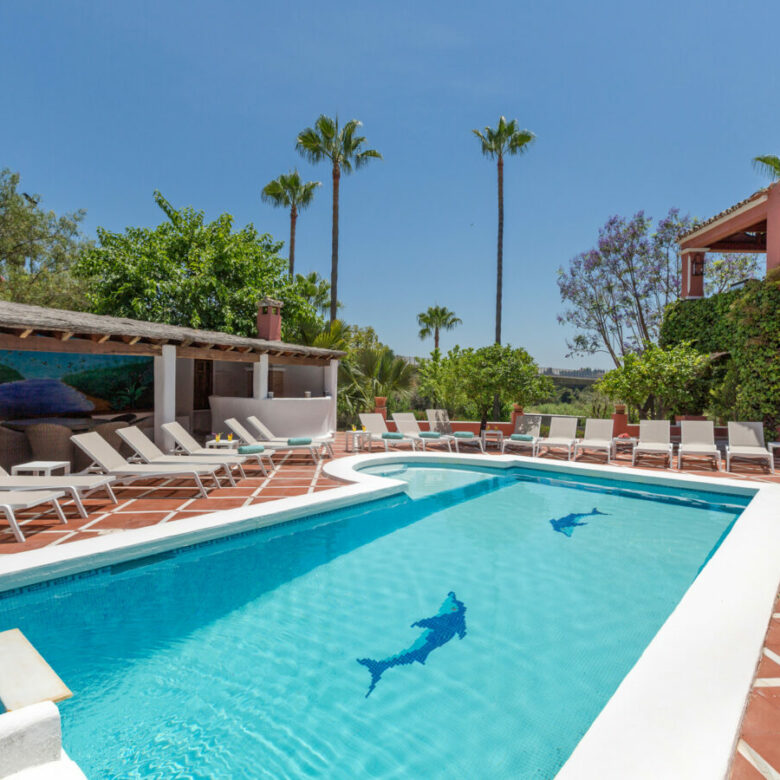 FOR SALE 🏡 Grand Mediterranean Estate with Private Tennis Court – Vega Colorado, Benahavís