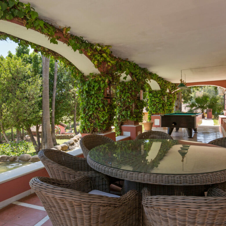 FOR SALE 🏡 Grand Mediterranean Estate with Private Tennis Court – Vega Colorado, Benahavís