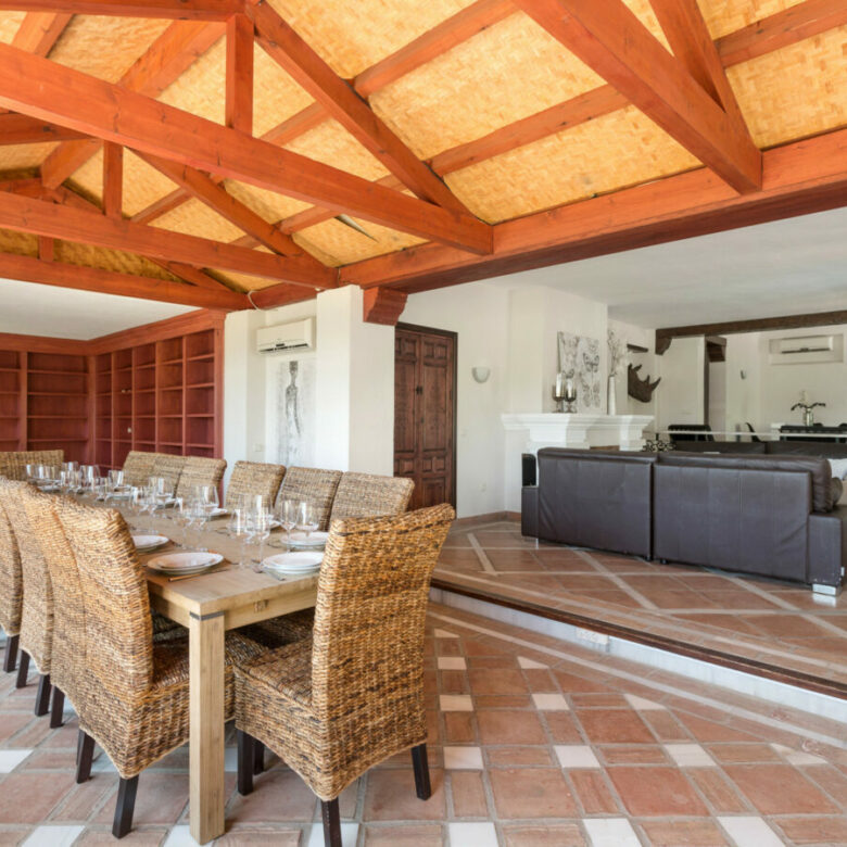 FOR SALE 🏡 Grand Mediterranean Estate with Private Tennis Court – Vega Colorado, Benahavís