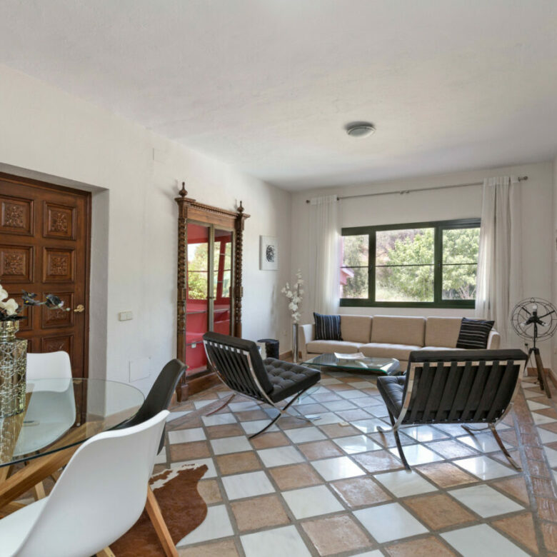 FOR SALE 🏡 Grand Mediterranean Estate with Private Tennis Court – Vega Colorado, Benahavís
