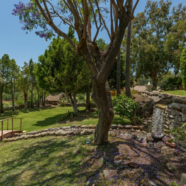 FOR SALE 🏡 Grand Mediterranean Estate with Private Tennis Court – Vega Colorado, Benahavís