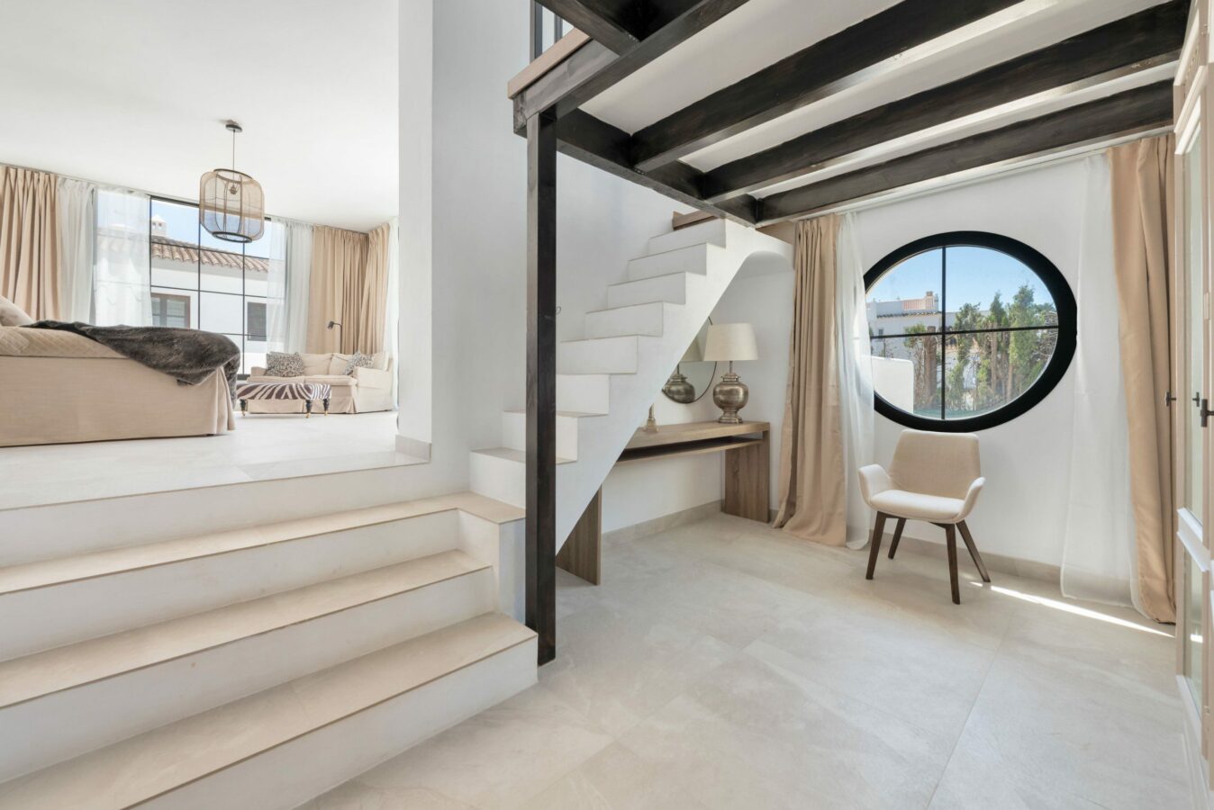FOR RENT 🏡 8 Bedroom Beachside Villa with Rooftop Terrace – Cortijo Blanco, San Pedro, Marbella