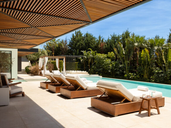 FOR RENT 🏡 Contemporary 7 Bedroom Villa with Heated Pool – La Cerquilla, Nueva Andalucía