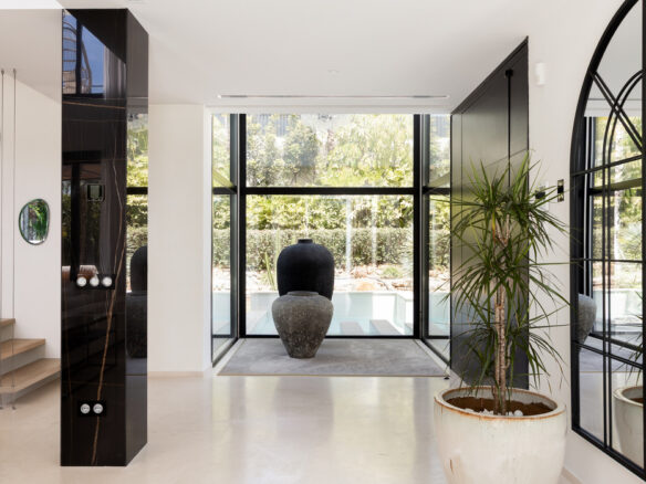 FOR RENT 🏡 Contemporary 7 Bedroom Villa with Heated Pool – La Cerquilla, Nueva Andalucía