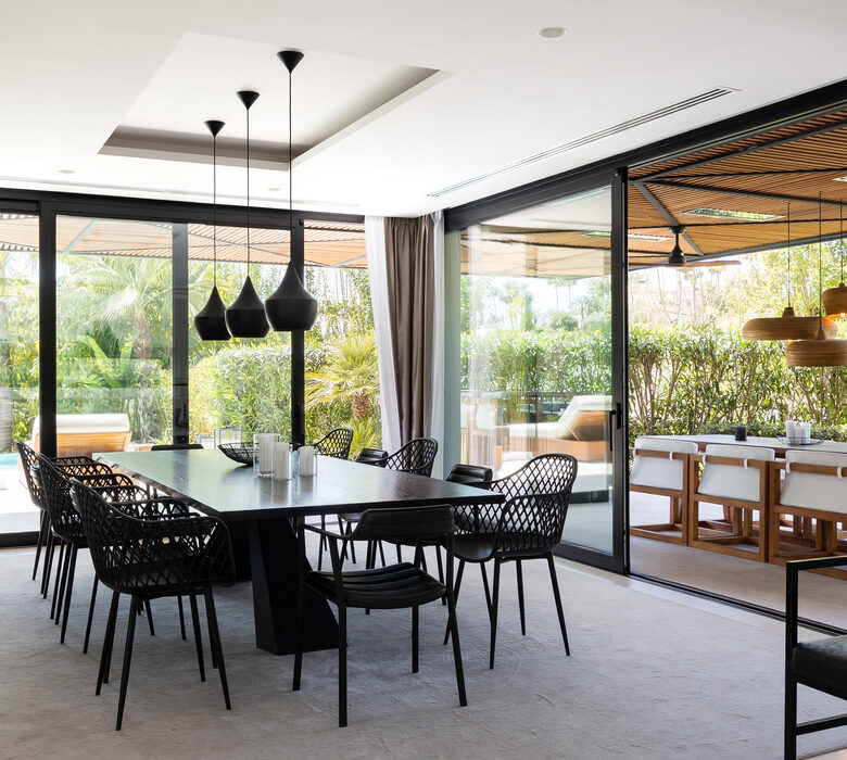 FOR RENT 🏡 Contemporary 7 Bedroom Villa with Heated Pool – La Cerquilla, Nueva Andalucía