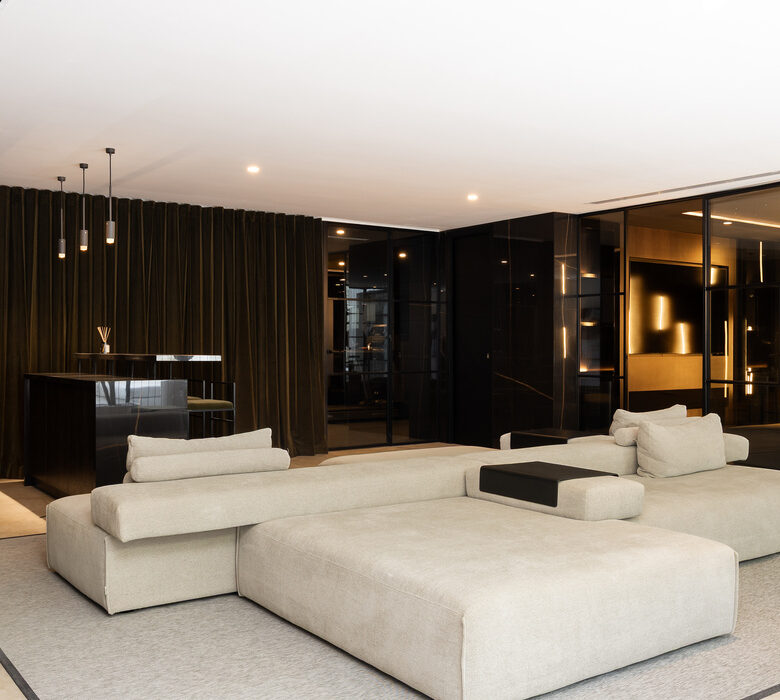 FOR RENT 🏡 Contemporary 7 Bedroom Villa with Heated Pool – La Cerquilla, Nueva Andalucía