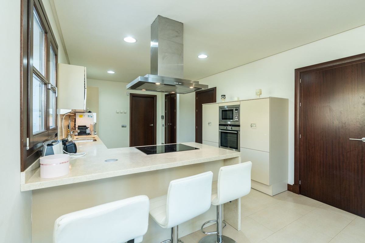 For Sale | Reduced Andalusian Villa with Renovation Potential