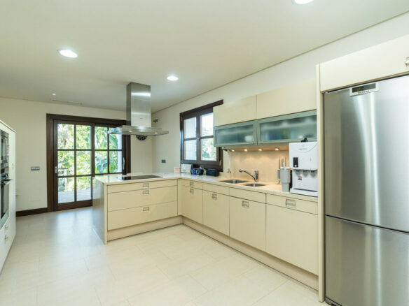 For Sale | Reduced Andalusian Villa with Renovation Potential