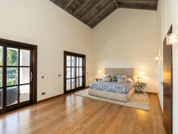 For Sale | Reduced Andalusian Villa with Renovation Potential
