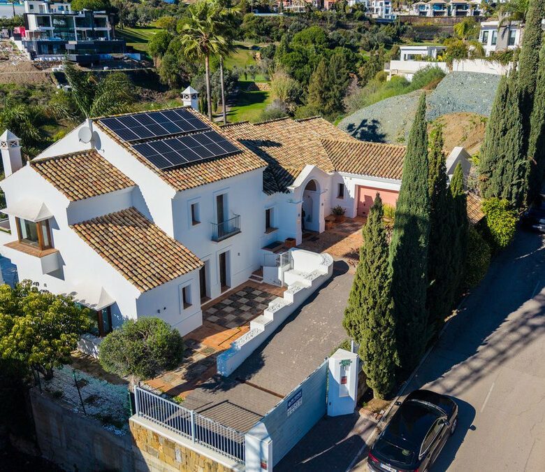 For Sale | Reduced Andalusian Villa with Renovation Potential