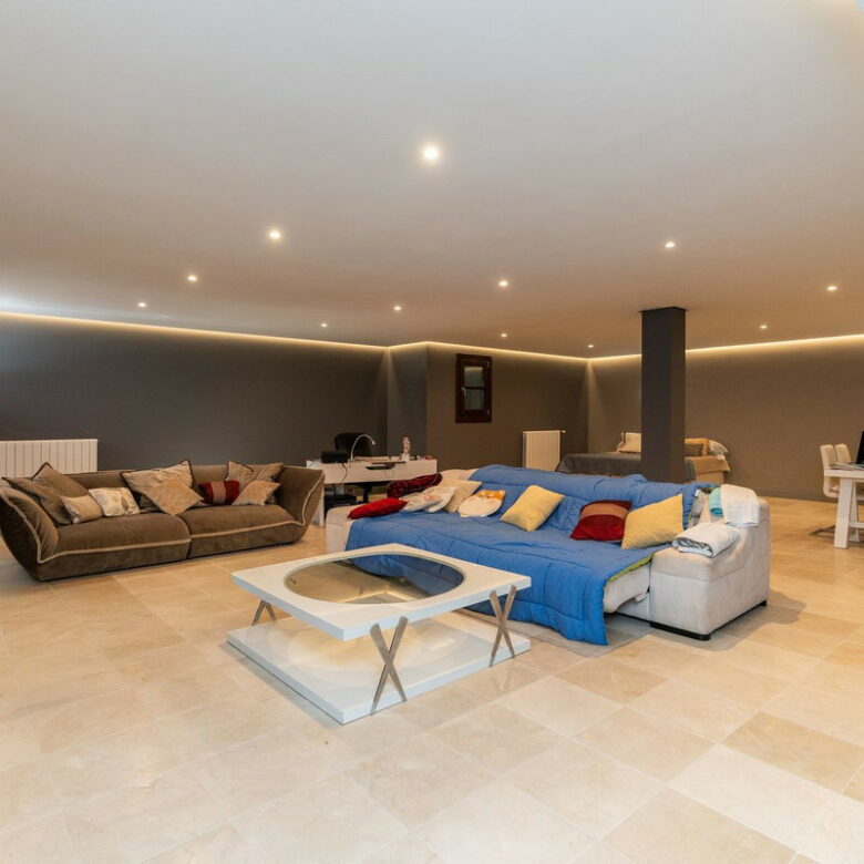 For Sale | Reduced Andalusian Villa with Renovation Potential