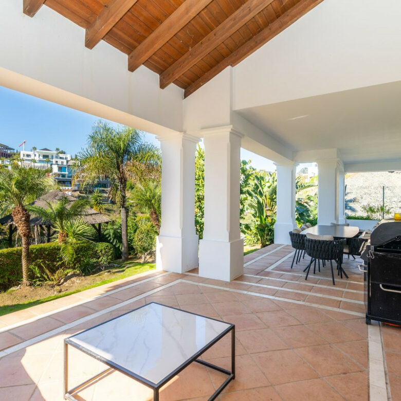 For Sale | Reduced Andalusian Villa with Renovation Potential