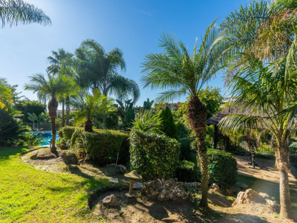 For Sale | Reduced Andalusian Villa with Renovation Potential