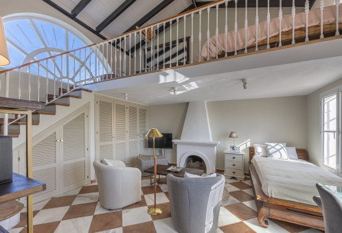 FOR SALE 🏡 Renovated Country Villa with La Concha Views – Guadalmina Alta, Marbella