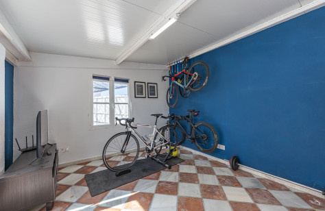 FOR SALE 🏡 Renovated Country Villa with La Concha Views – Guadalmina Alta, Marbella