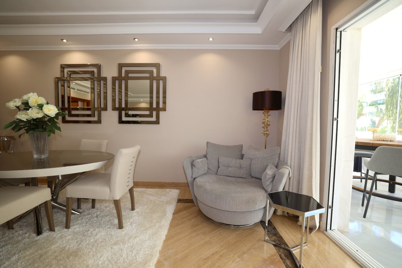 FOR SALE 🏡 Ground Floor Two-Bedroom Apartment with Oversized Terrace – Embrujo de Banús, Puerto Banús 🇪🇸