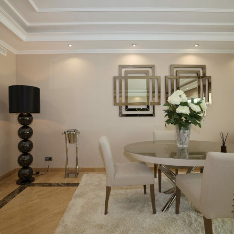 FOR SALE 🏡 Ground Floor Two-Bedroom Apartment with Oversized Terrace – Embrujo de Banús, Puerto Banús 🇪🇸