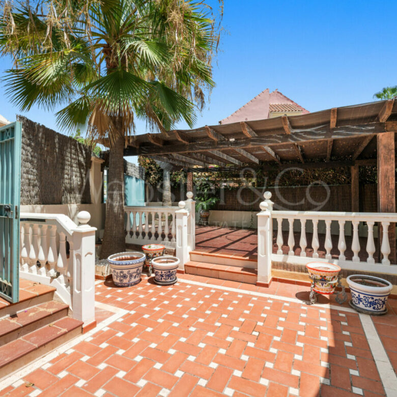 For Sale | Beachside Villa with Renovation Project