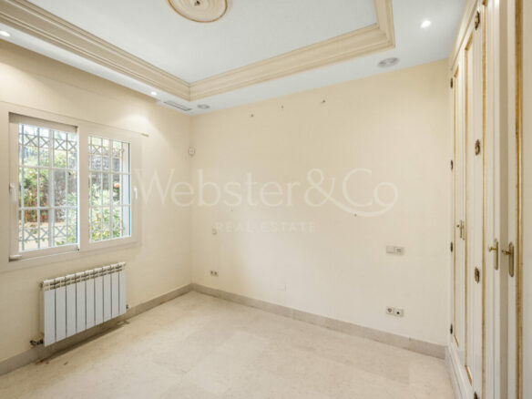For Sale | Beachside Villa with Renovation Project