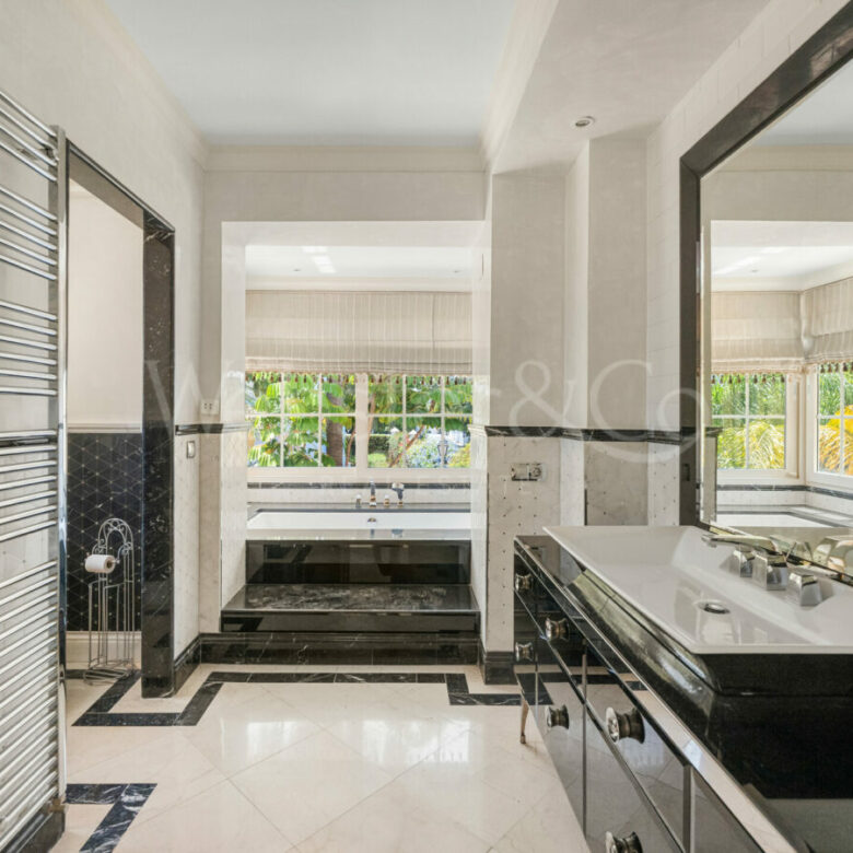 For Sale | Beachside Villa with Renovation Project