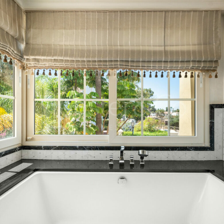 For Sale | Beachside Villa with Renovation Project
