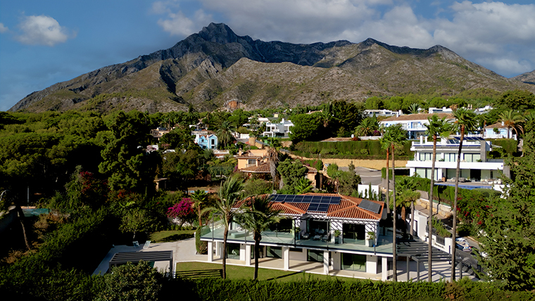 LUXURY VILLA FOR SALE | GOLDEN MILE  🇪🇸  Sea views – Turnkey