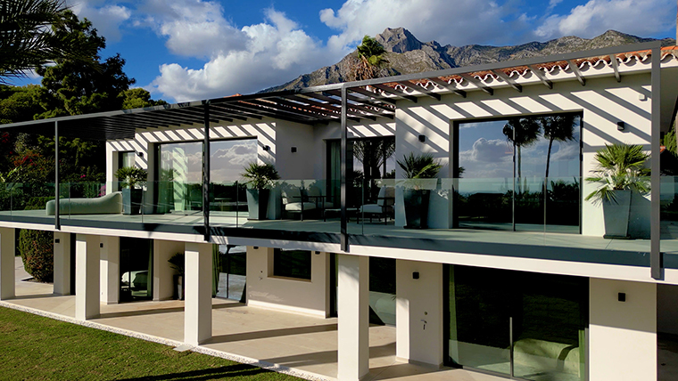 LUXURY VILLA FOR SALE | GOLDEN MILE  🇪🇸  Sea views – Turnkey