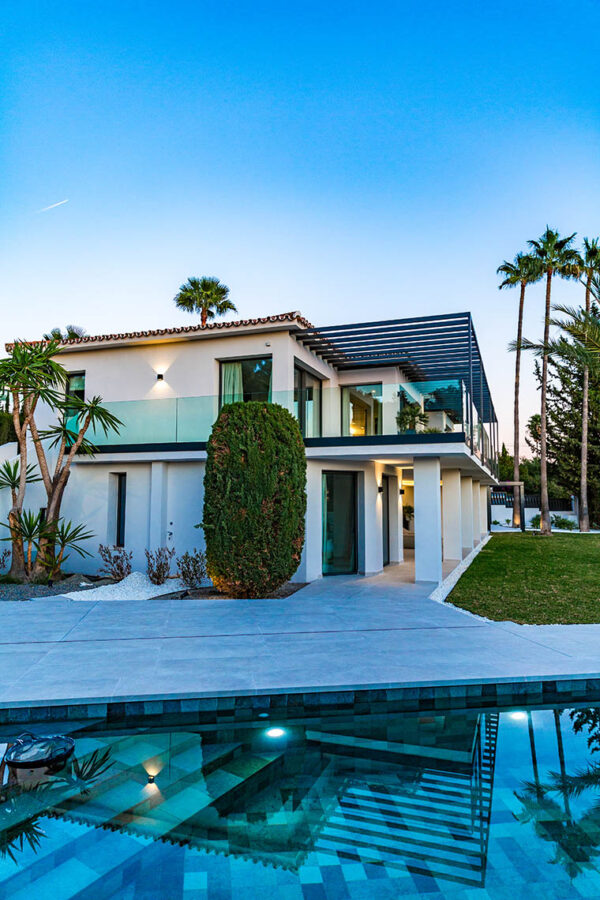 LUXURY VILLA FOR SALE | GOLDEN MILE  🇪🇸  Sea views – Turnkey