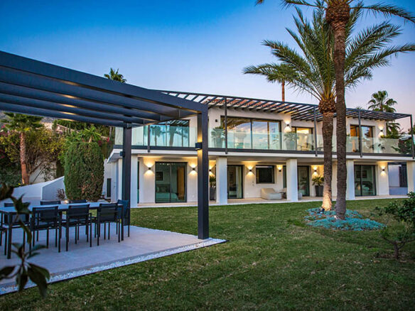 LUXURY VILLA FOR SALE | GOLDEN MILE  🇪🇸  Sea views – Turnkey