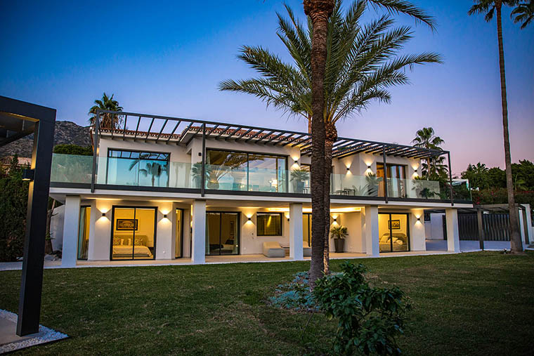 LUXURY VILLA FOR SALE | GOLDEN MILE  🇪🇸  Sea views – Turnkey