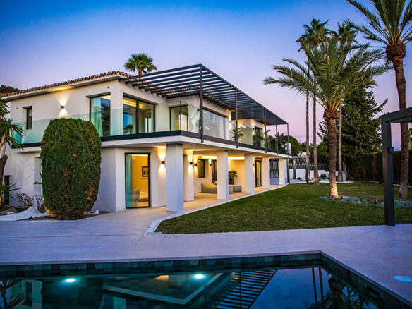 LUXURY VILLA FOR SALE | GOLDEN MILE  🇪🇸  Sea views – Turnkey