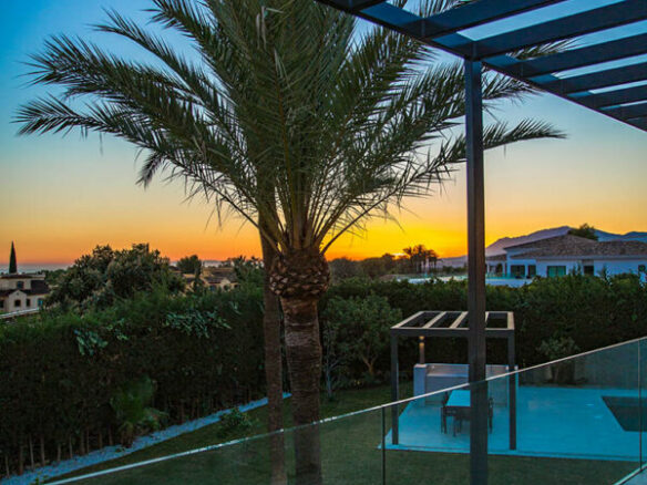 LUXURY VILLA FOR SALE | GOLDEN MILE  🇪🇸  Sea views – Turnkey