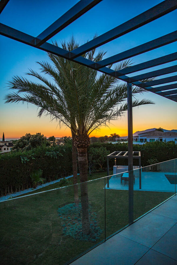 LUXURY VILLA FOR SALE | GOLDEN MILE  🇪🇸  Sea views – Turnkey