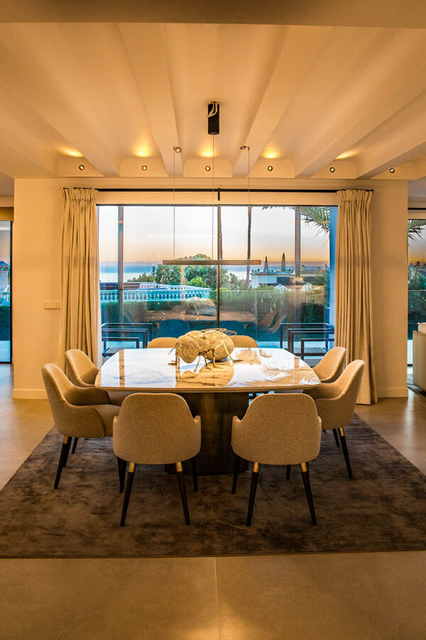 LUXURY VILLA FOR SALE | GOLDEN MILE  🇪🇸  Sea views – Turnkey