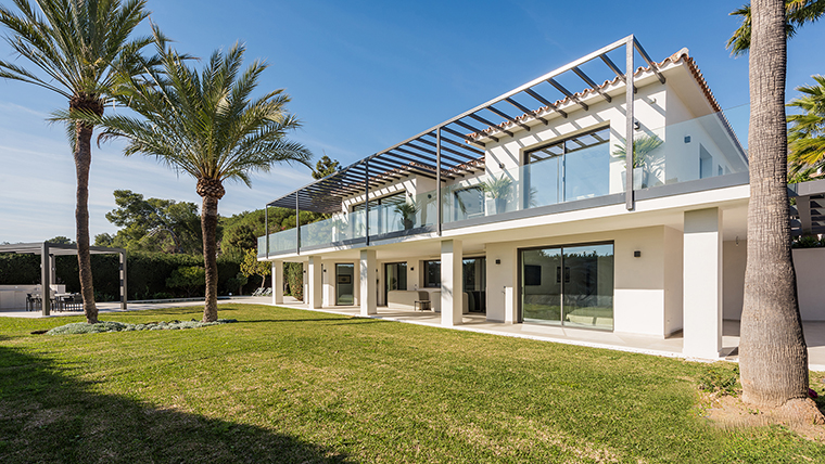 LUXURY VILLA FOR SALE | GOLDEN MILE  🇪🇸  Sea views – Turnkey