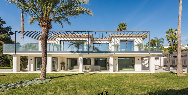 LUXURY VILLA FOR SALE | GOLDEN MILE  🇪🇸  Sea views – Turnkey