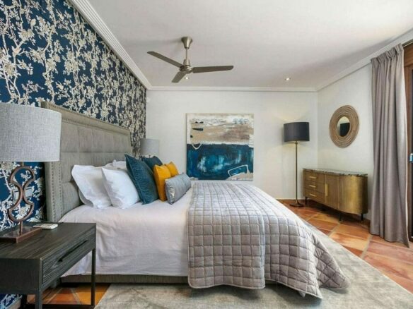 Renovated Andalusian villa with sea views on a large plot in Monte Mayor, Benahavis