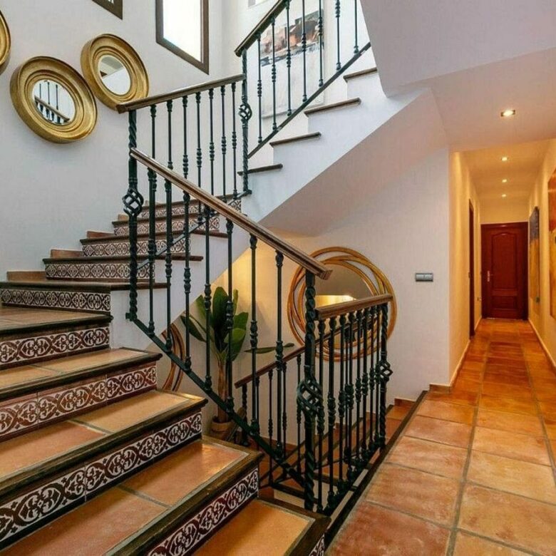 Renovated Andalusian villa with sea views on a large plot in Monte Mayor, Benahavis
